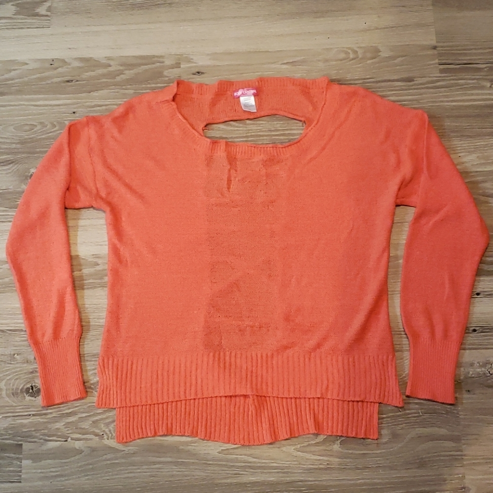 Body Central Torn Sweater. Sz~XL